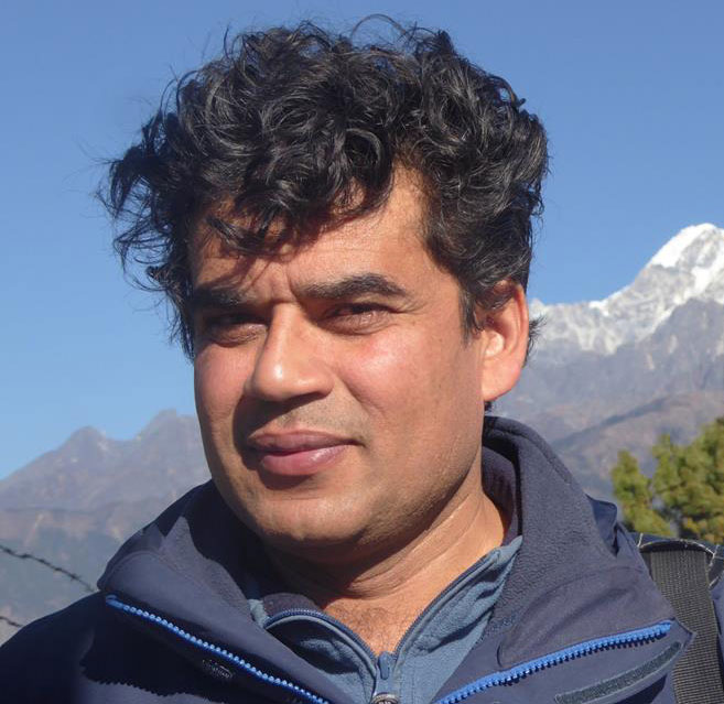 नेपाललार्इ भारत र चीनको ‘बसपार्क’ नबनाऔं