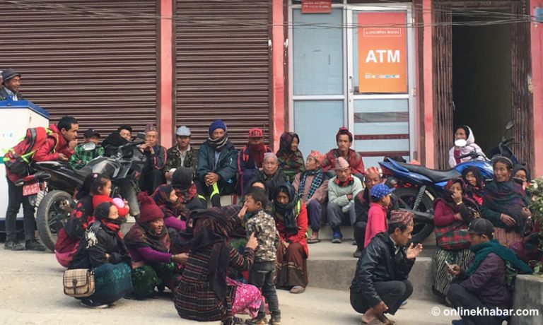 गोरखामा ३३ हजार भूकम्पपीडितले लिए दोस्रो किस्ता