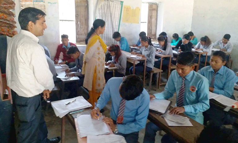 एसईईको पहिलो दिन कैलालीमा ३४२ परीक्षार्थी अनुपस्थित
