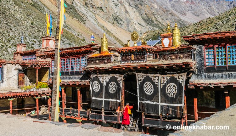 हुम्लामा मतपेटिका नै गुम्बामा लैजान माग गरेपछि विवाद