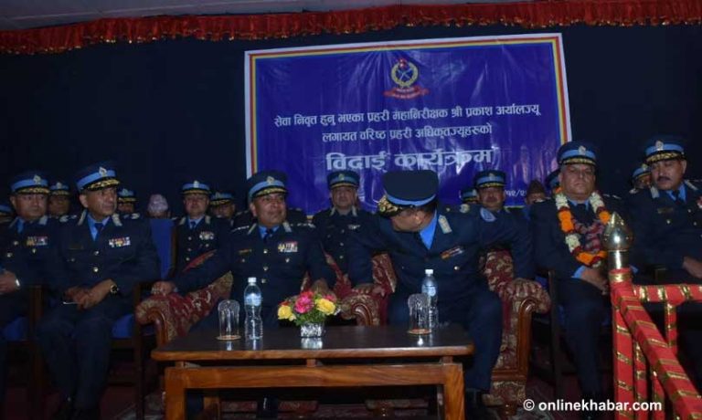 सर्वेन्द्रले भोलि फुली लगाउने, विदा भए प्रकाश अर्याल