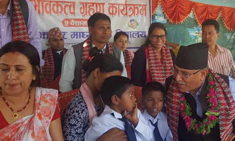 प्रचण्ड बने चितवनका मुसहर र माझी बालकका अभिभावक