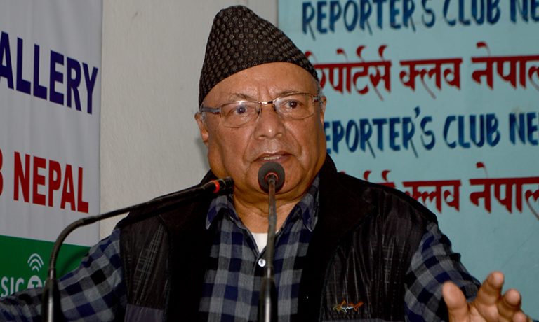 प्रधानमन्त्रीको भारत भ्रमणमा १९५० को सन्धिबारे कुरै हुँदैनः डा. थापा