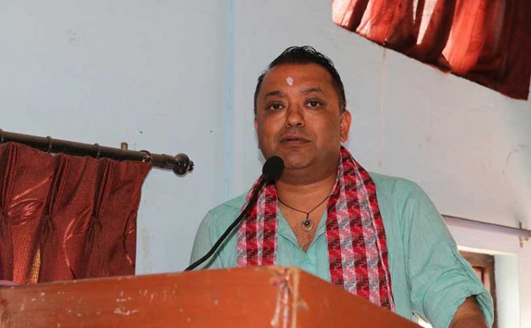 गगन थापाले भने : एमाले-माओवादी सच्चा कम्युनिष्ट होइनन्