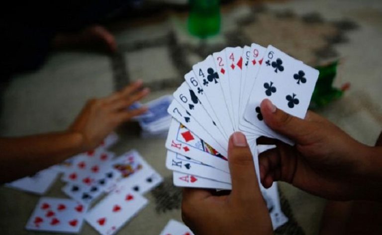 सिन्धुपाल्चोकका वडाध्यक्ष जुवा खालबाट समातिए