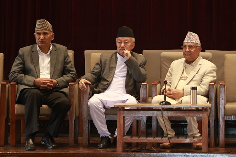 प्रधानमन्त्रीले भने-‘भतिजाले फू गर्दैमा ढल्ने लूलो सरकार होइन