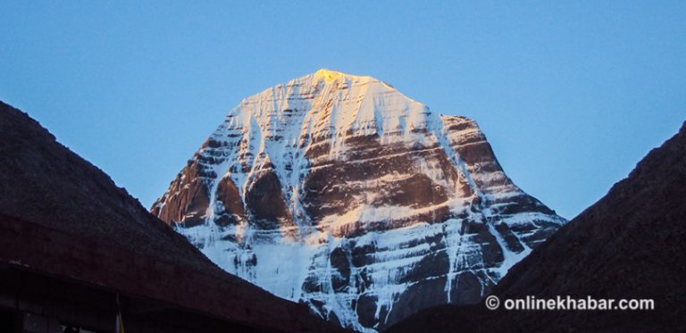 मानसरोवरमा मन बहलिँदा [फोटो फिचर]
