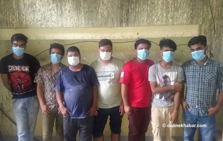 अश्लील भिडियो बेच्ने ७ व्यापारी पक्राउ