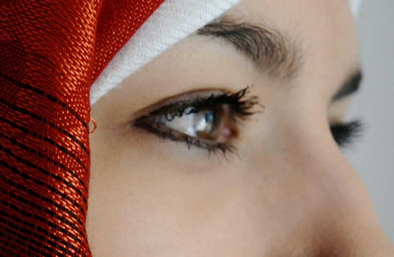 रमजानमा किन ‘लजाउँछन्’ मुस्लिम महिला ?