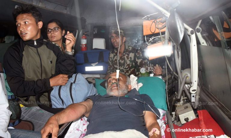 डा. केसीद्वारा स्वास्थ्यजाँच अस्वीकार