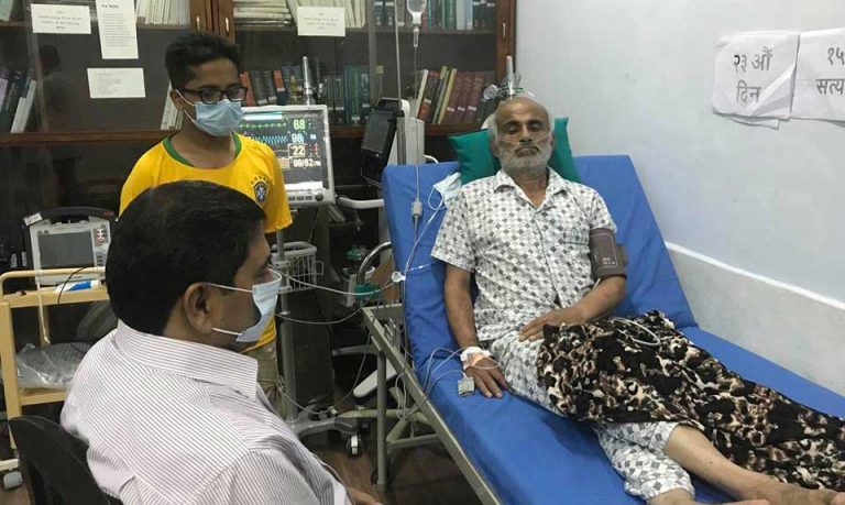 नेकपा प्रवक्ता श्रेष्ठले भेटे डा. गोविन्द केसी
