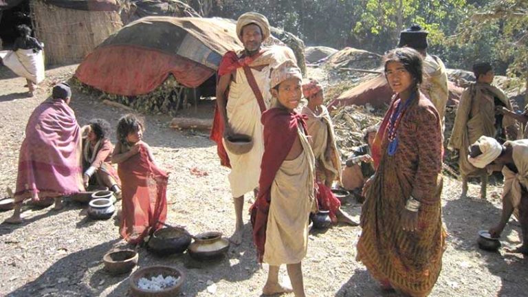 पहिलो पटक बस चढेर बसाईं सरे राउटे, हेर्न टिकट काट्नुपर्ने !