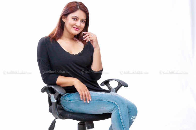वर्षा शिवाकोटीले ट्रोल सेयर गर्दा वर्षा राउतको चित्त दुखाई(भिडियोसहित)