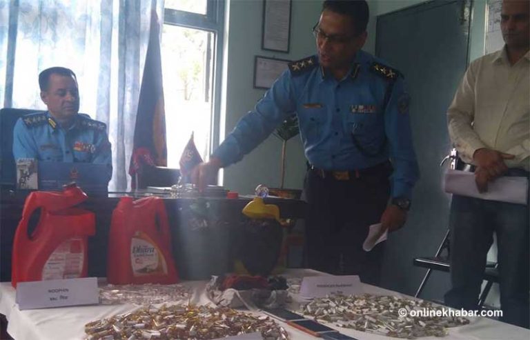 लागूऔषध तस्करीका अनेक शैली : कहिले ग्रिजको बाल्टी, कहिले तेलको ग्यालिन !