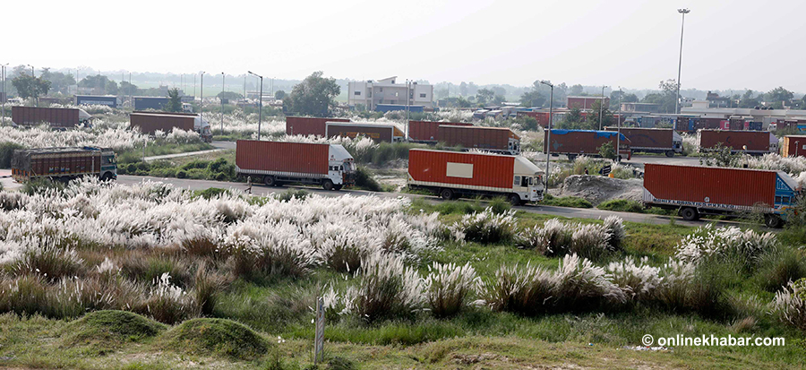 केन्द्र सरकार लगानी छर्दै, स्थानीय सरकार गुनासो गर्दै