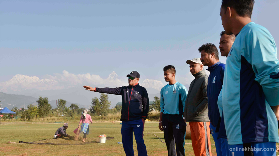 माछापुच्छ्रेको काखमा ‘क्रिकेट उत्सव’
