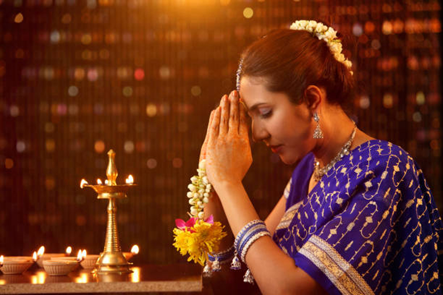 वास्तु टिप्स : घरमा सुख-समृद्धि ल्याउन विहानै गरौं यी काम