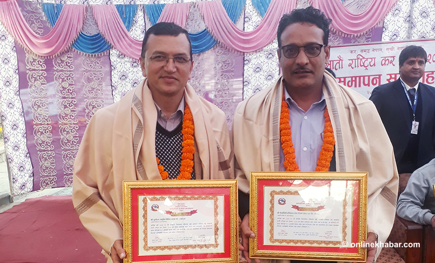 अर्थमन्त्री गुरुङको प्रश्न : कर भन्नेबित्तिकै व्यवसायीलाई किन रिस उठ्छ ?