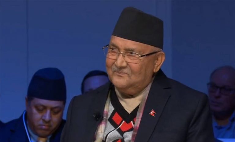 भेनेजुएला प्रकरणमा प्रचण्डको वक्तव्यले ओलीमाथि दबाव