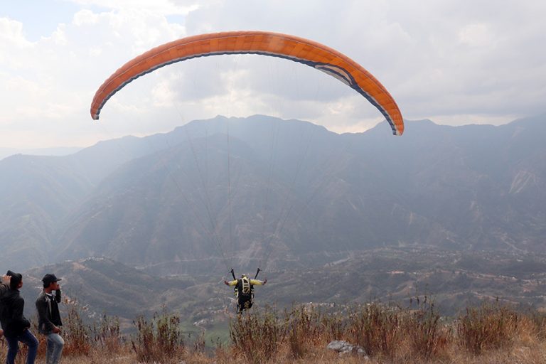 पनौतीमा प्याराग्लाइडिङ सञ्चालनको अनुमति   