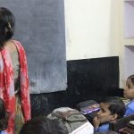 बालबालिकालाई कक्षाकोठामा कति घण्टा ?