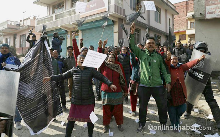 चोभारमा बन्न लागेको बन्दरगाहबारे गुनासो गर्न स्थानीयलाई ७ दिनको समय