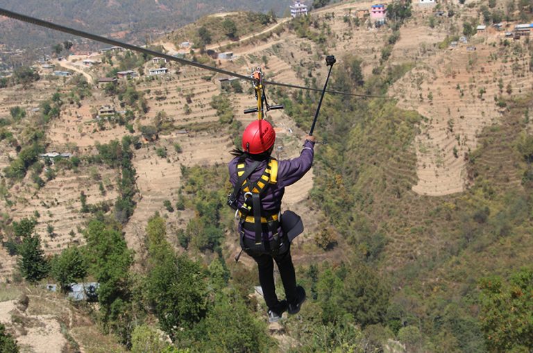 धुलिखेल जिपलाइनमा विदेशीलाई पनि नेपाली सरह शुल्क