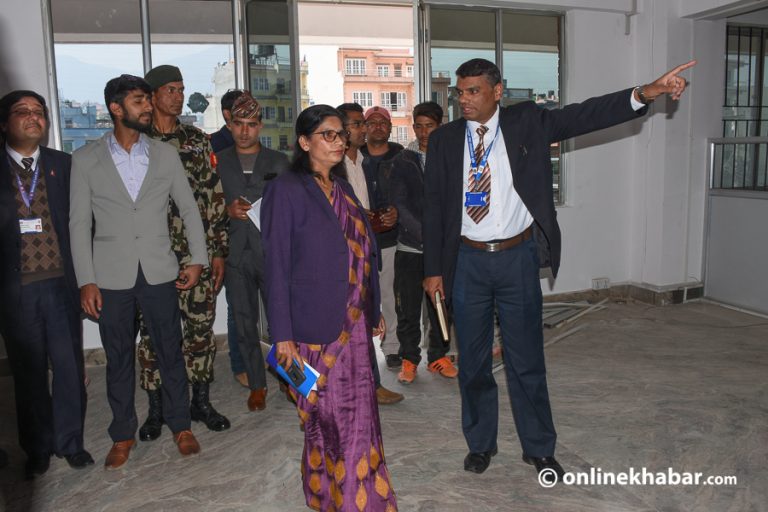 कलंकी मालपोत डिजिटल बन्दै, मन्त्रीको अनुगमन
