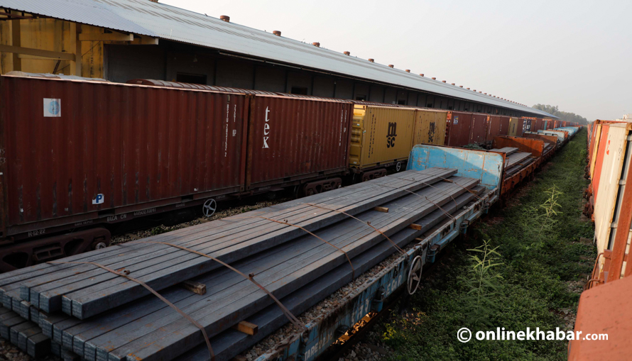 नेपाल कार्गो ढुवानीमा भाडा घटाउन भारतीय रेल कम्पनीबीच प्रतिस्पर्धा