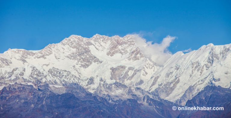 कञ्चनजङ्घा चढ्ने नेपाली र भारतीय सेनाका २३ आरोहीको दस्तुर मिनाहा