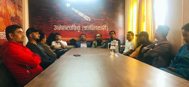 दुई अखिलले सुरु गरे ‘म बनाउँछु मेरो विद्यालय’ अभियान