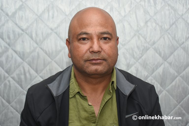 २६ वर्षदेखि चोरको पछिपछि…