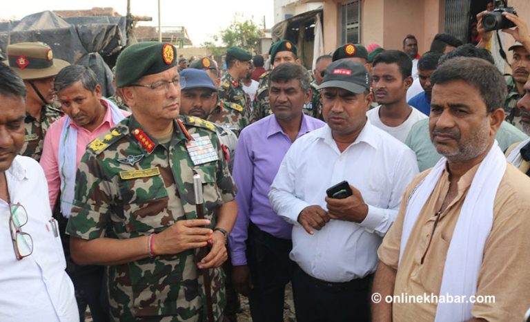 बारा पुगेर प्रधानसेनापतिले भने : सकेसम्म चाँडै घर बनाइदिन्छौं