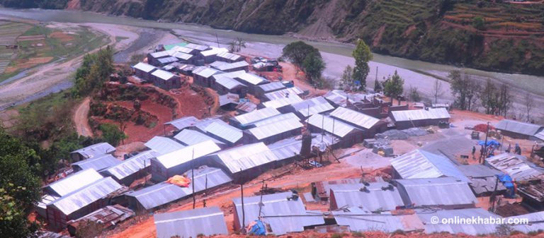 महाभूकम्प २०७२ : उठ्दै छ सिन्धुपाल्चोक