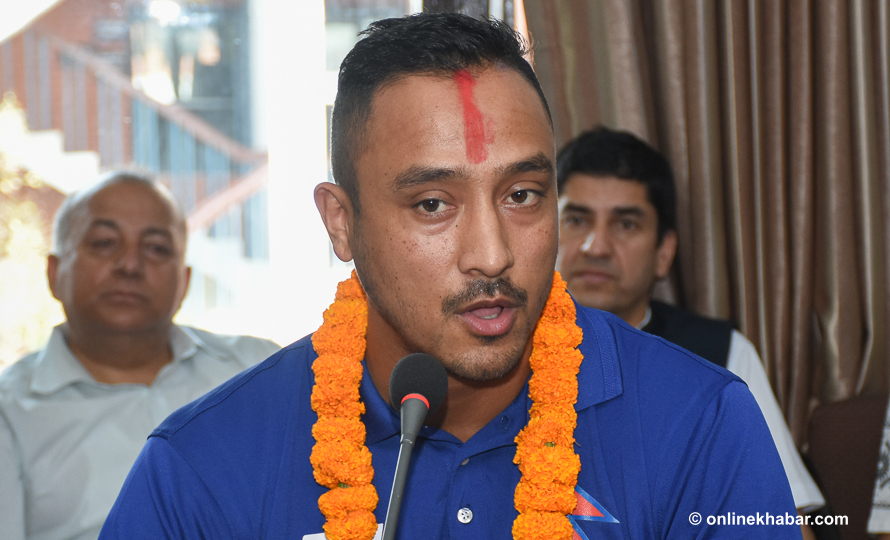 पारसको नजरमा भावी कप्तान ज्ञानेन्द्र मल्ल