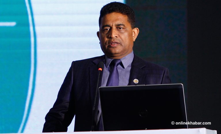 एमालेले भन्यो : प्रधानमन्त्रीको चीन भ्रमणबारे प्रचण्डको टिप्पणी गैरजिम्मेवार र आधारहीन  