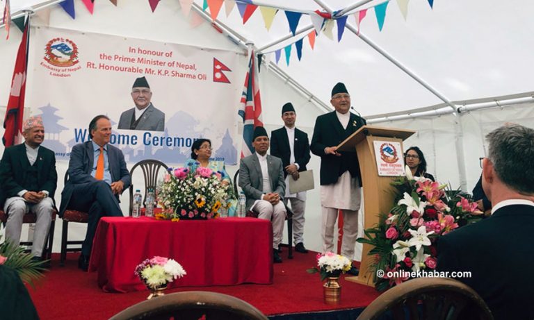 लण्डनमा प्रधानमन्त्री ओलीले गरे गोर्खा सैनिकको प्रशंसा
