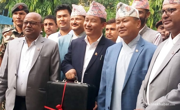 प्रदेश १ ले ल्यायो ४२ अर्ब २० करोडको बजेट (पूर्णपाठ )