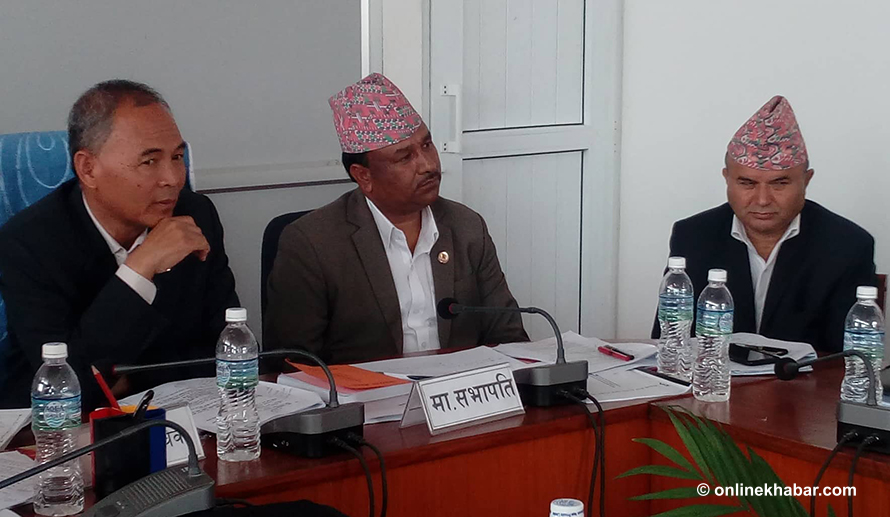 खेलकुदमन्त्रीको प्रश्न – खेल संघको नेतृत्वमा एउटै ब्यक्ति ३०-४० वर्ष रहिरहने ?