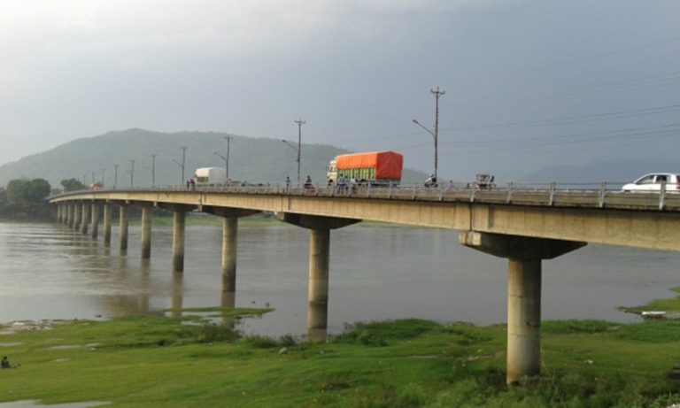 नारायणी नदीमा हामफालेर वृद्ध वेपत्ता