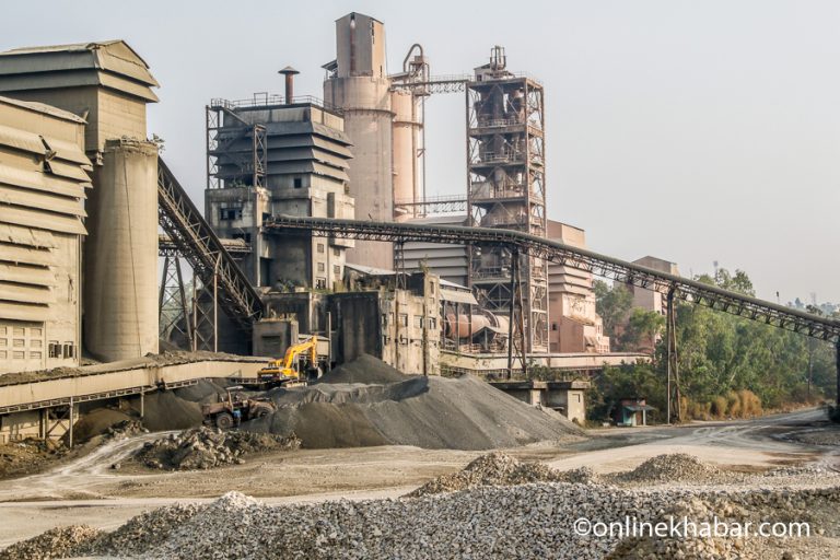 राष्ट्र बैंकको निष्कर्ष-सिमेन्ट उद्योगमा थप लगानी भित्र्याउनु आवश्यक