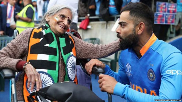 विराट र रोहितलाई आशीर्वाद दिने ‘हजुरआमा’को कथा