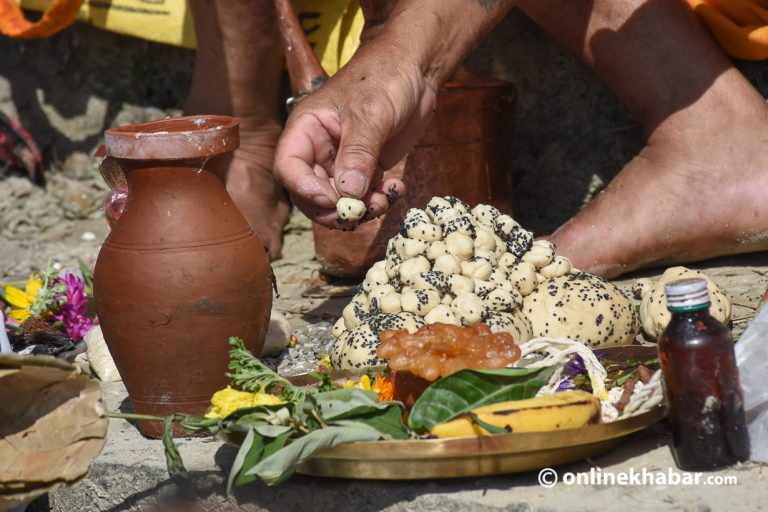 आज कुशे औंसी, बुवाको मुख हेर्ने दिन