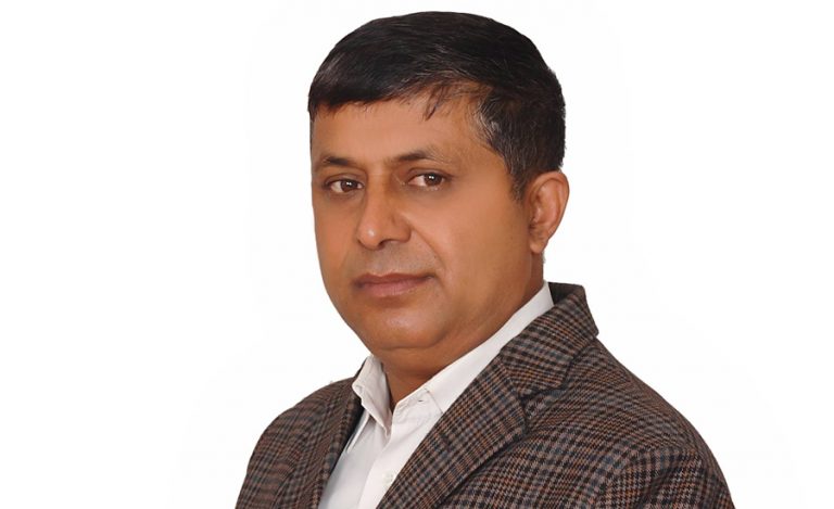 संस्मरण : पाथीभरालाई कम्युनिस्ट किताब