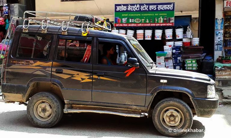 दशैंलाई अग्रिम टिकट नदिने साना सवारीले यसरी ठग्छन् यात्रु