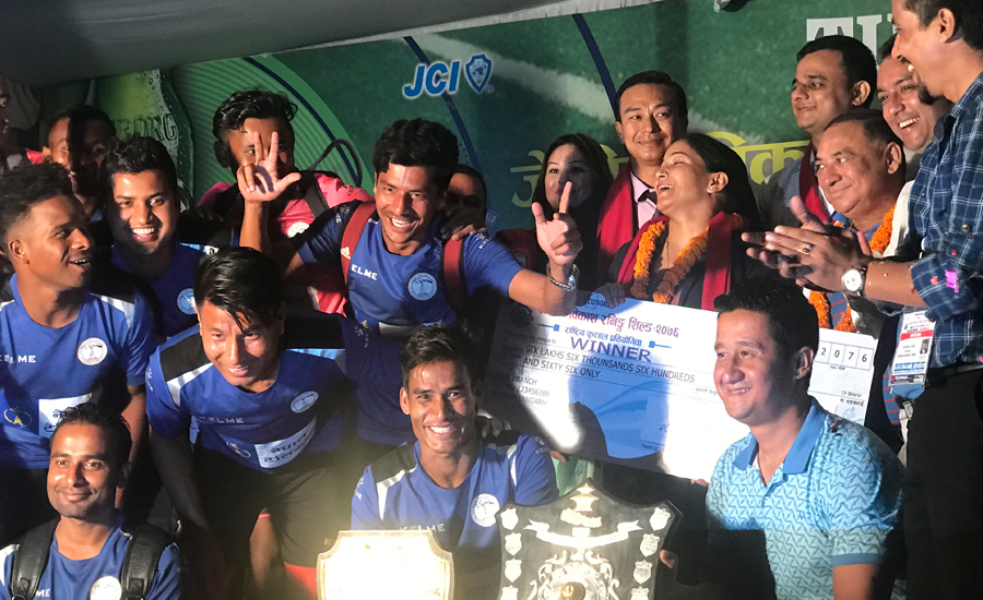 जेसीज विकास रनिङ शिल्डको उपाधि पुलिसलाई
