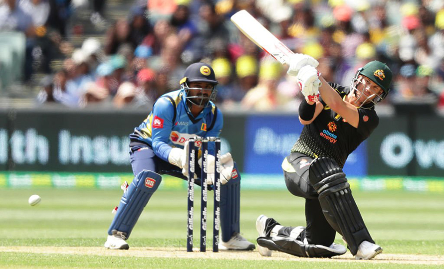 वार्नरको शतकमा श्रीलंकामाथि अष्ट्रेलियाको फराकिलो जित