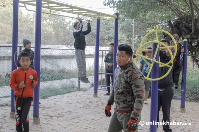 भक्तपुरको फिटनेस शैली : हरेक वडामा व्यायामशाला, श्वासप्रश्वासको समस्या हटाउन ‘छिकोन’