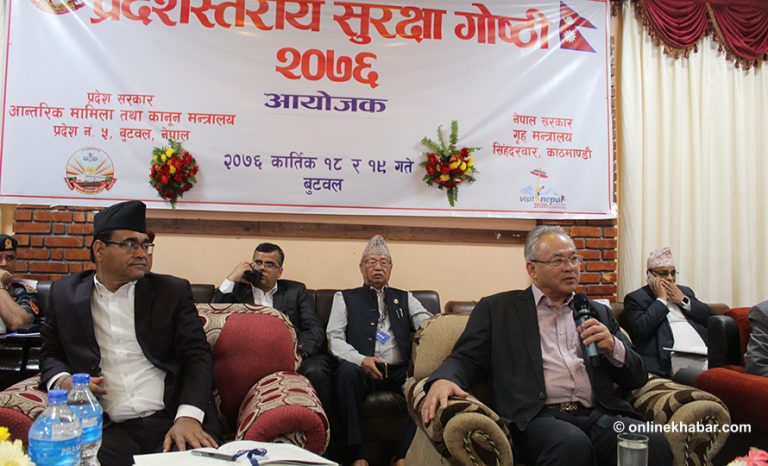 मुलुकलाई अस्थिरतातर्फ धकेल्ने प्रयास असफल : गृहमन्त्री