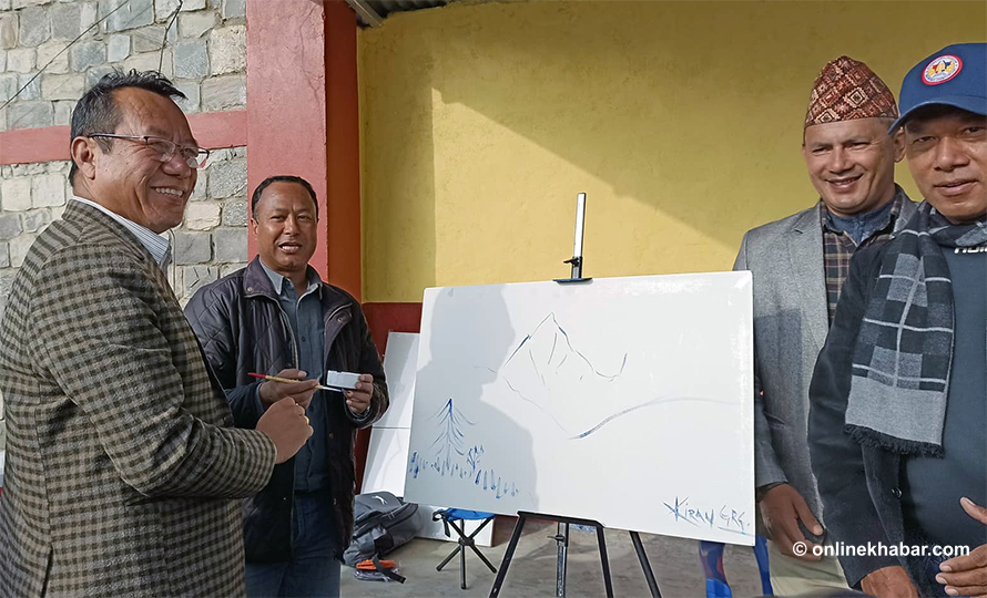 पोखरा रंगशालामा खेल होइन चित्रकला !